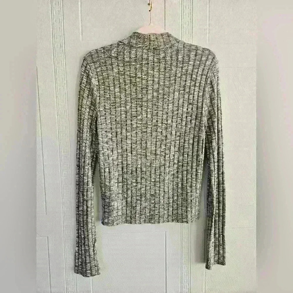 Prince & Fox Gray Marled Ribbed Mock Turtleneck Sweater Size L EUC - Picture 2 of 9
